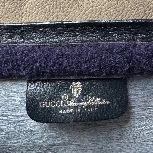 Authentic Vintage Gucci Web Monogram Canvas Black Leather Velcro Chain Clutch - Picture 9 of 11